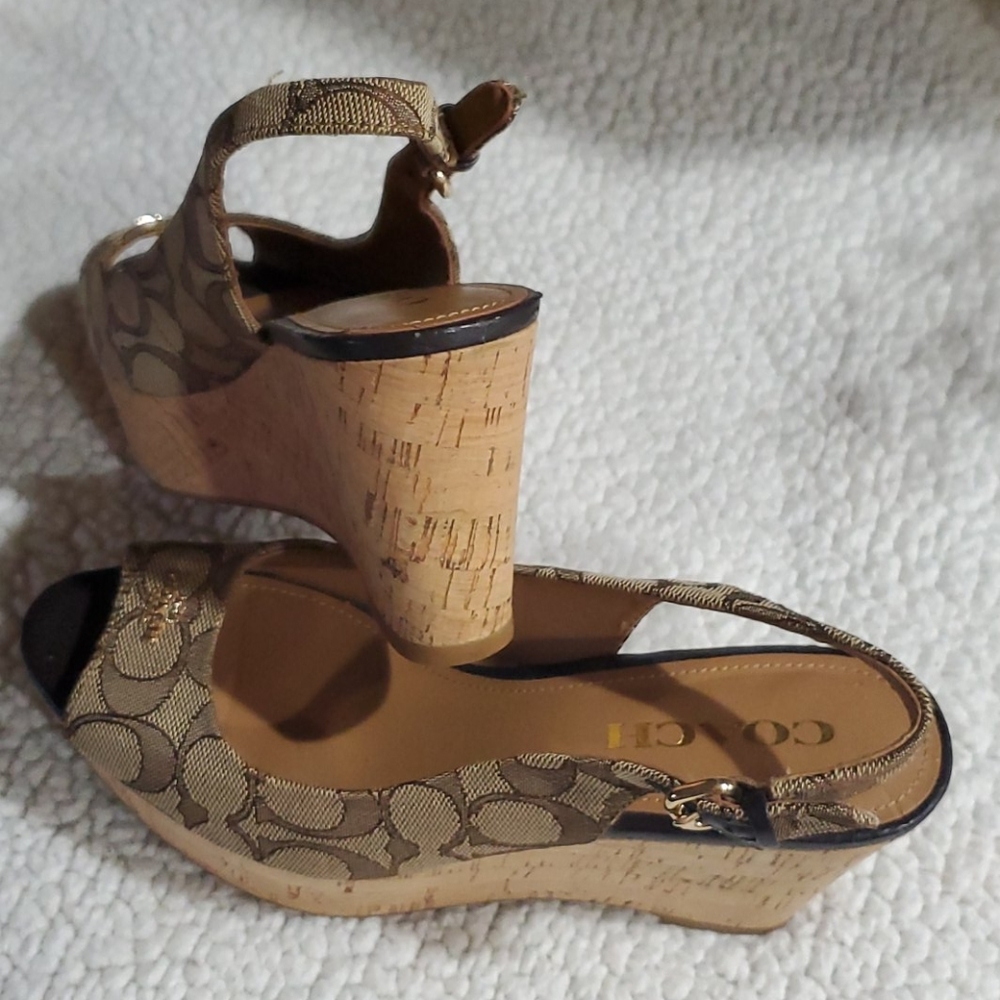 COACH WEDGE HEELS